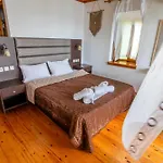 Hotel Kokkino Nero 2*