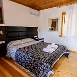 Hotel Kokkino Nero