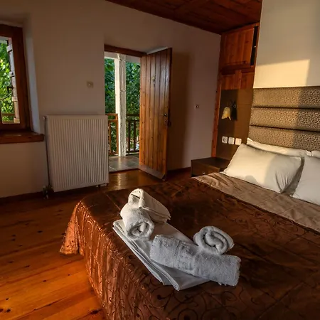 Hotel Kokkino Nero فندق 2*