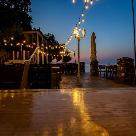 فندق Hotel Kokkino Nero