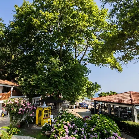 فندق Hotel Kokkino Nero