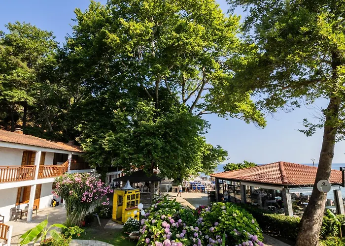 فندق Hotel Kokkino Nero